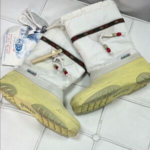 Pajar White and Yellow Winter Boots